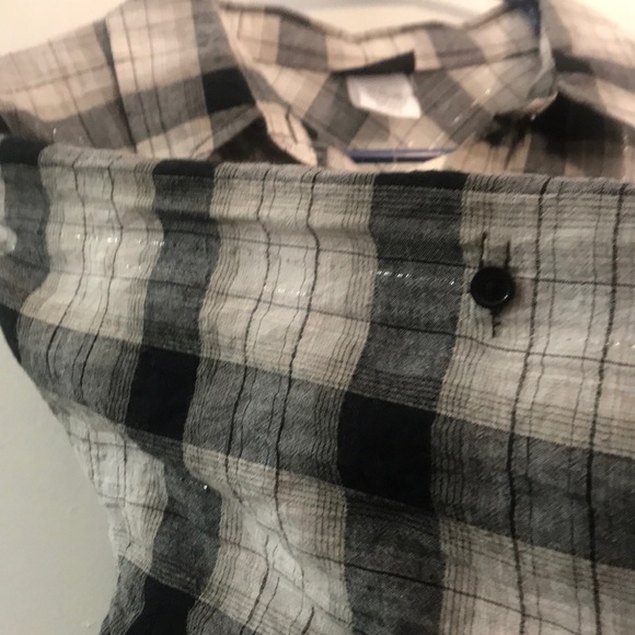 Plaid Lightweight Flannel Style Shirt - Picture 3 of 8